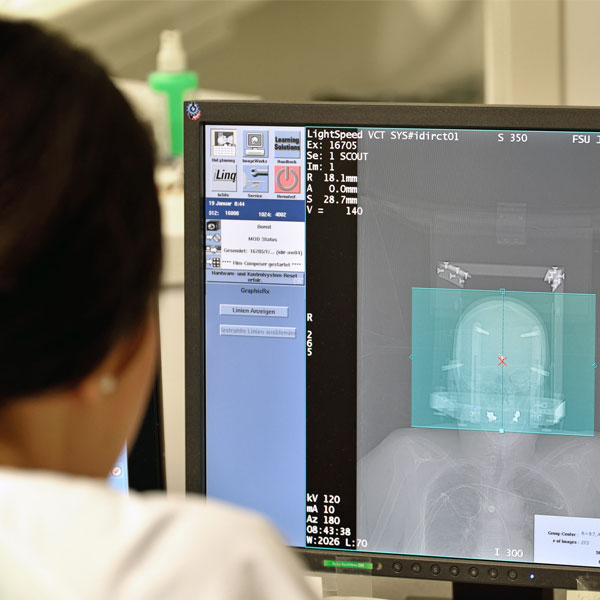 Neue Studie zu Gehirnkrankheiten: „Neuro-Doping“ durch Elektrostimulation von Hirnregionen? 